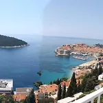 Panorama *