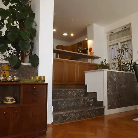 Panorama Apartment